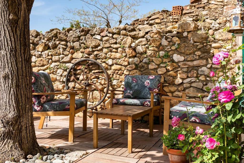 Montouliers La Calade B&B 외부 사진